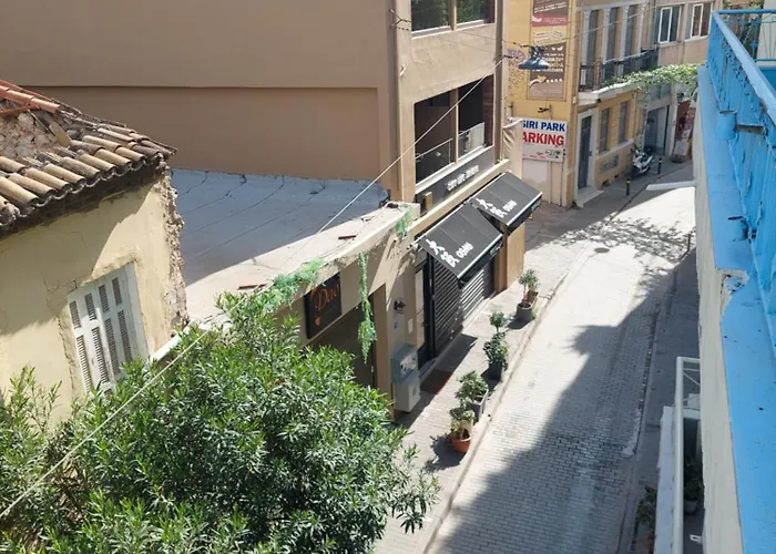 Shared Rooms Lepeniotu Near Acropolis &Monastiraki